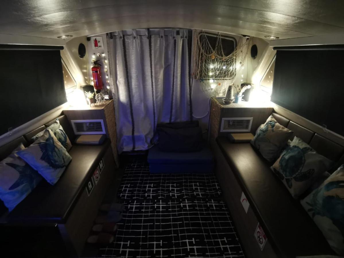 סינגפור Sweet Elegant Boat Home @ Marina Waterfront מראה חיצוני תמונה