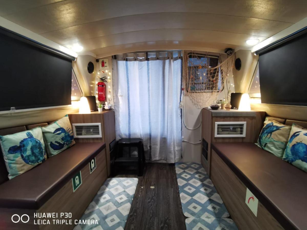 סינגפור Sweet Elegant Boat Home @ Marina Waterfront מראה חיצוני תמונה