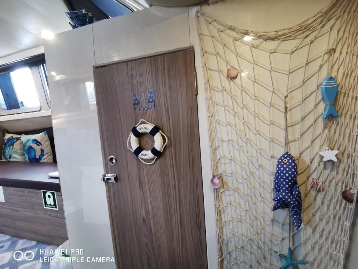סינגפור Sweet Elegant Boat Home @ Marina Waterfront מראה חיצוני תמונה
